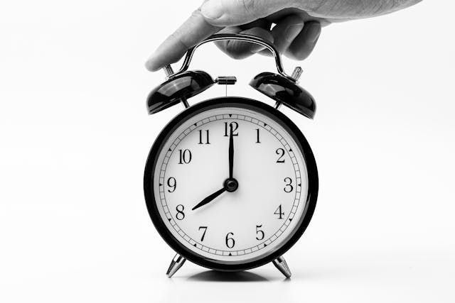 picture of alarm clock